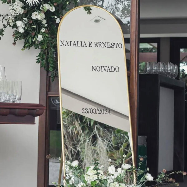 Espelho Com Moldura Dourada - Image 2